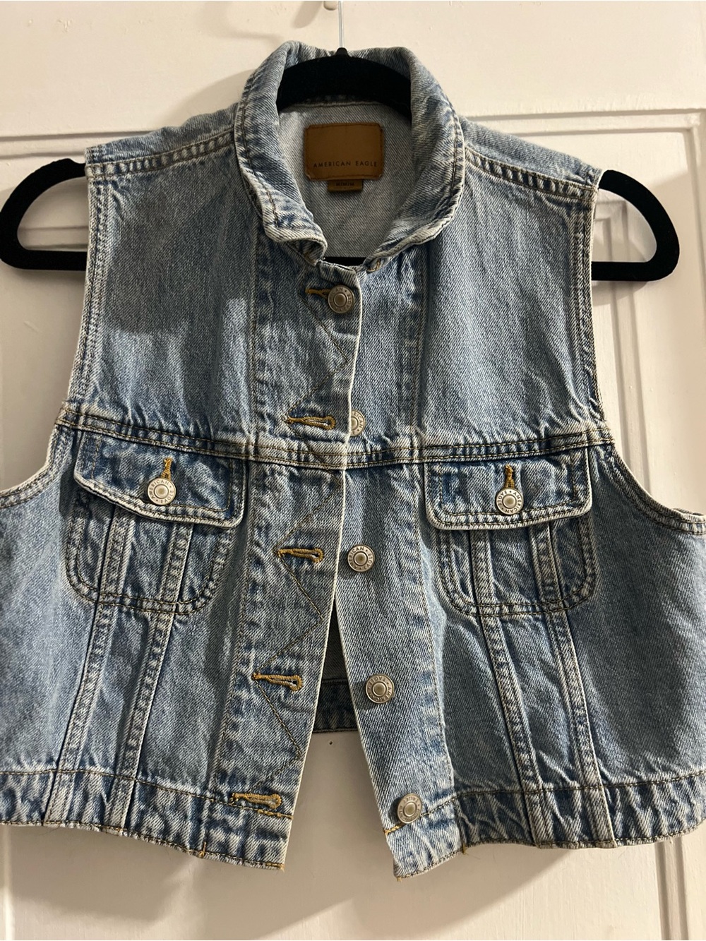 American Eagle Outfitters Light Blue Denim Vest Cropped